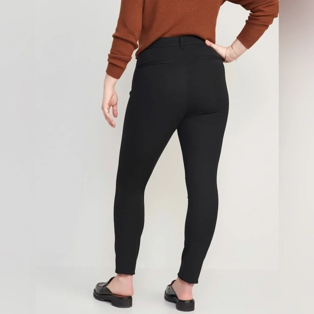 Old Navy Curvy High-Waisted Pixie Skinny Ankle Pants - Picture 5 of 7